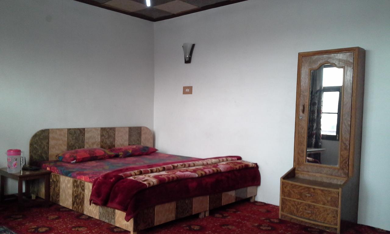 Howrah Guest House Srīnagar Exteriér fotografie
