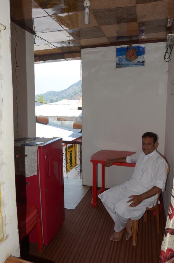 Howrah Guest House Srīnagar Exteriér fotografie