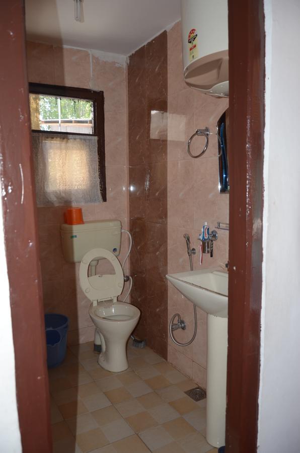 Howrah Guest House Srīnagar Exteriér fotografie